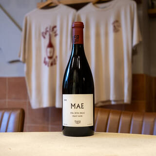 Mae Estate Pinot Noir